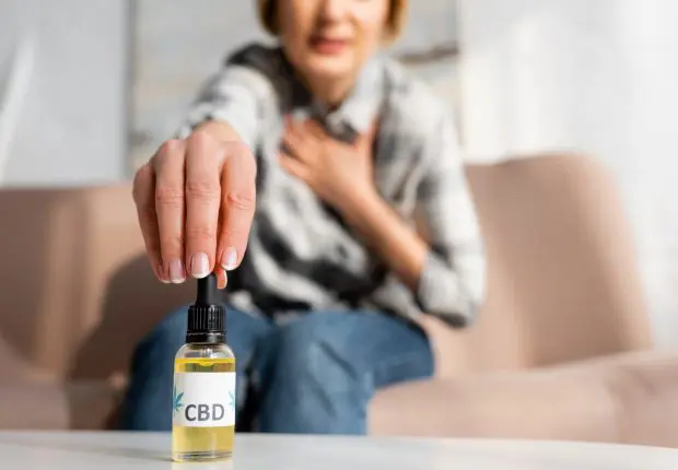 les bienfaits du CBD après une contamination