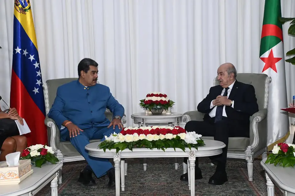Visite du président vénézuélien en Algérie: tête à tête Tebboune-Maduro
