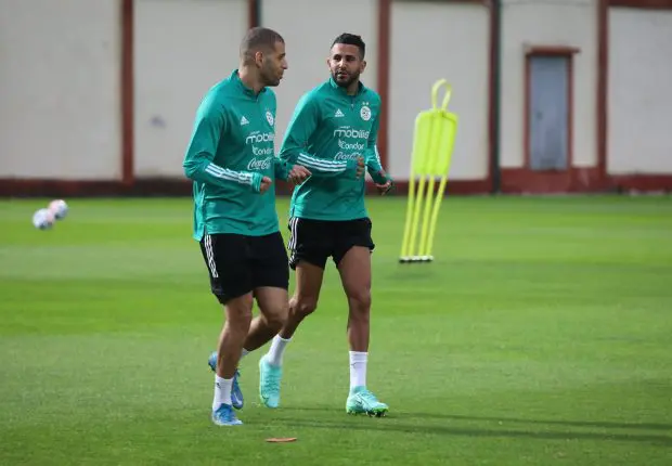 Equipe d&rsquo;Algérie : quand Slimani prend la défense de Mahrez