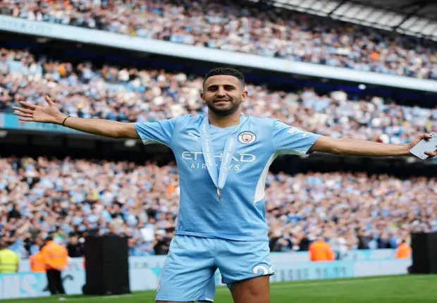 Absence de Riyad Mahrez : la FAF dément les rumeurs