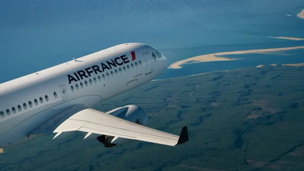 Vols Lyon – Alger août 2022 : des bons prix observés chez Air France
