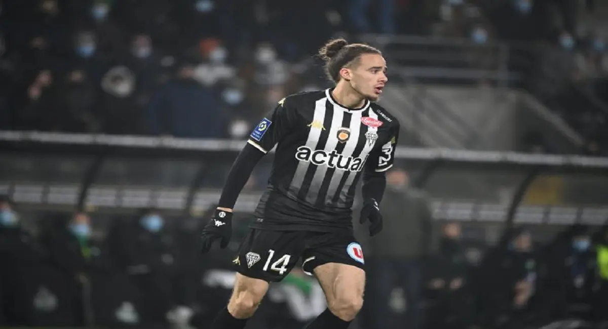 Équipe d’Algérie : Bilal Brahimi revient sur ses débuts avec les Verts