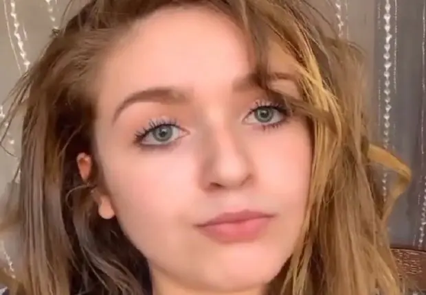 Alger : l’étudiante Hadjer Hammachi condamnée à 2 ans de prison