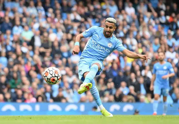 Avenir de Mahrez avec Man City : le patron du club évoque le dossier