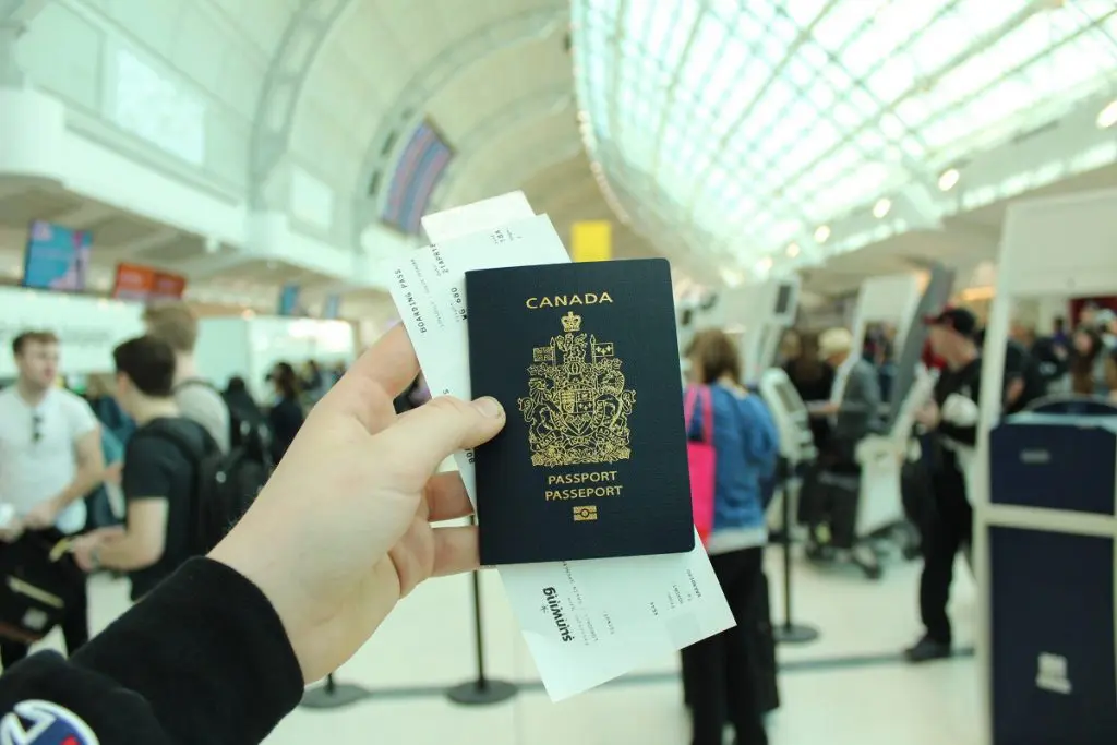 Passeport Canada : le manque de la main d&rsquo;œuvre provoque un blocage