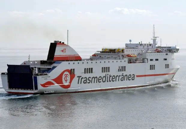Voyager en novembre 2023 : des billets Almeria – Oran à petits prix chez Trasmediterránea