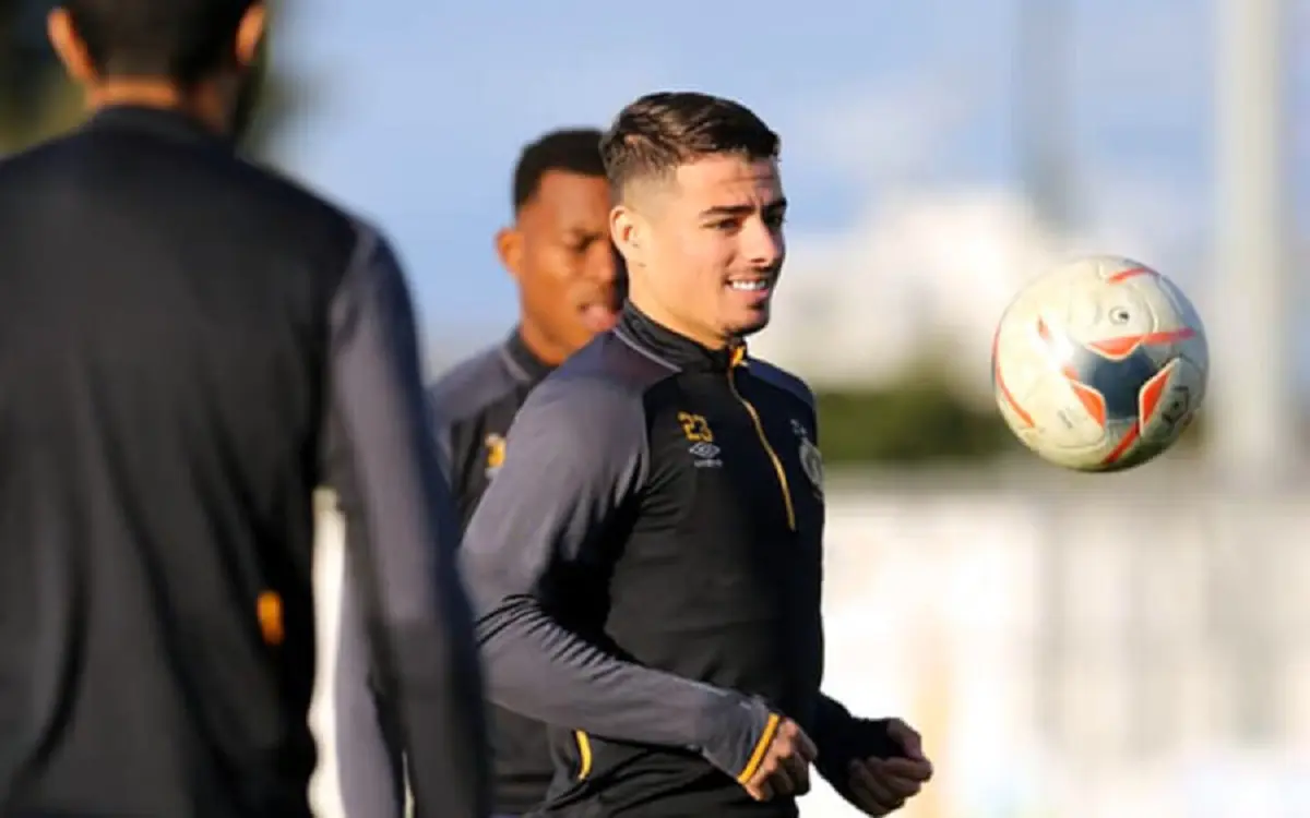 Mercato : Ilyes Chetti en bras de fer pour rejoindre la Ligue 1 ?