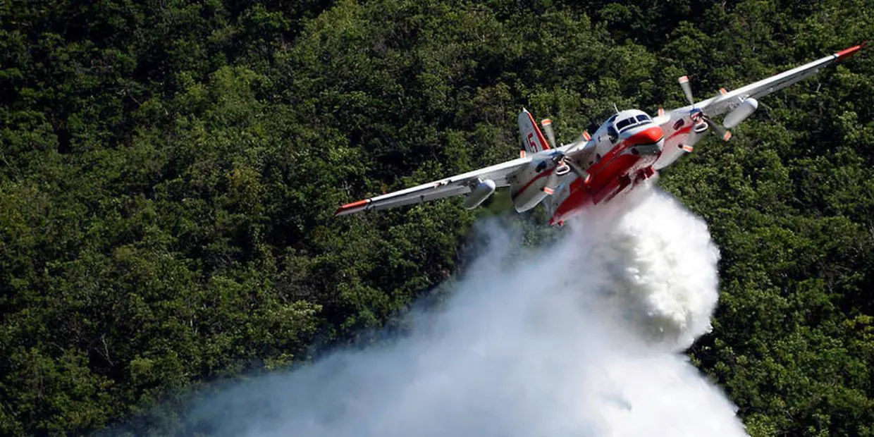 Incendies : l&rsquo;Algérie annule l&rsquo;accord des bombardiers d&rsquo;eau espagnols