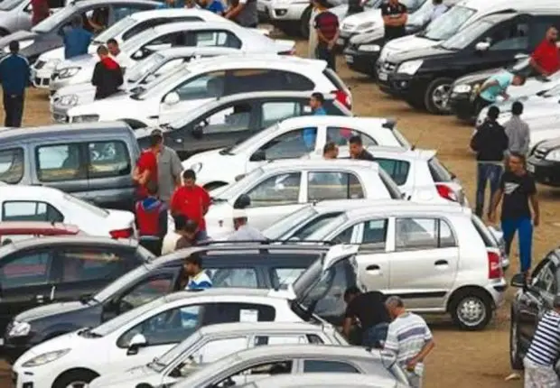 Voitures occasions en Algérie : les prix affichent une baisse