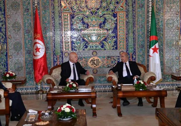 Algérie – Tunisie : réouverture totale des frontières terrestres