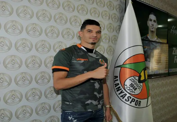 Mercato : un club turc officialise l’arrivée de Zinedine Ferhat