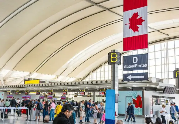 Vols Alger-Montréal : le Canada rétablit l’une de ses mesures sanitaires
