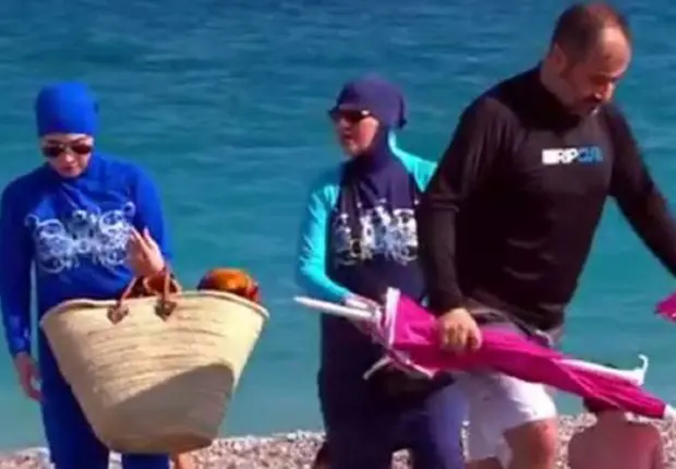 France : une appli musulmane de rencontres soutient le port du Burkini