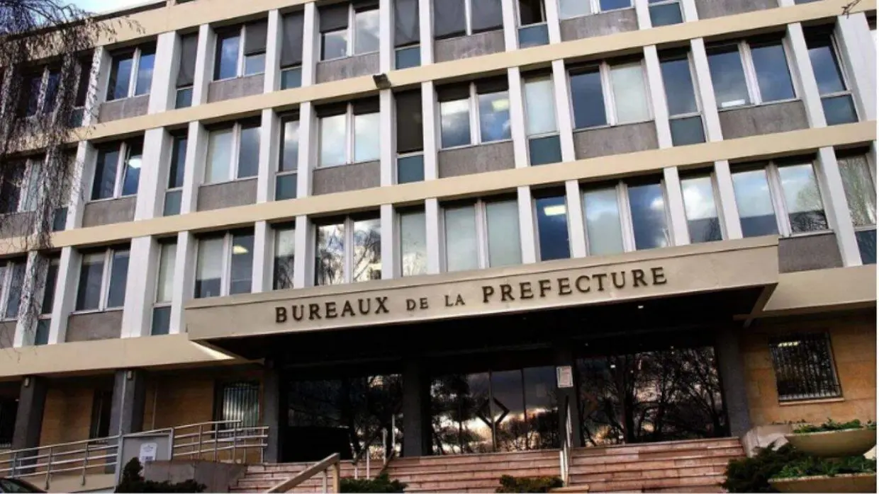 Expulsion d’une famille algérienne de France : le préfet se rétracte