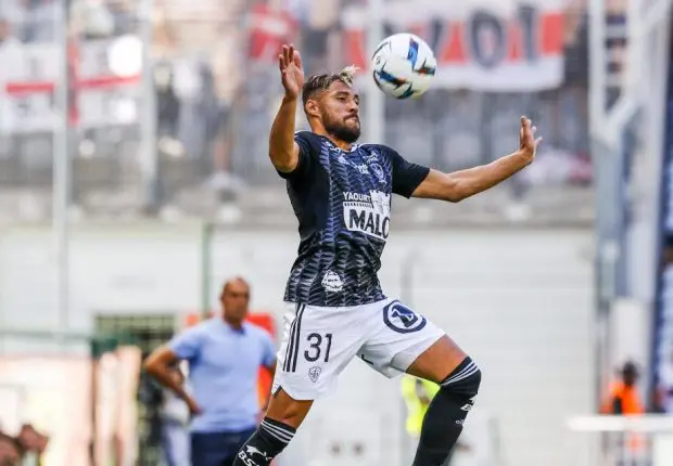 France : Belaili provoque l&rsquo;agacement de son entraineur