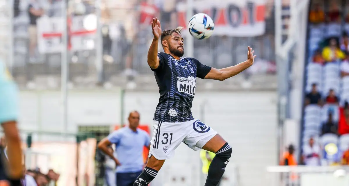 France : Belaili provoque l’agacement de son entraineur