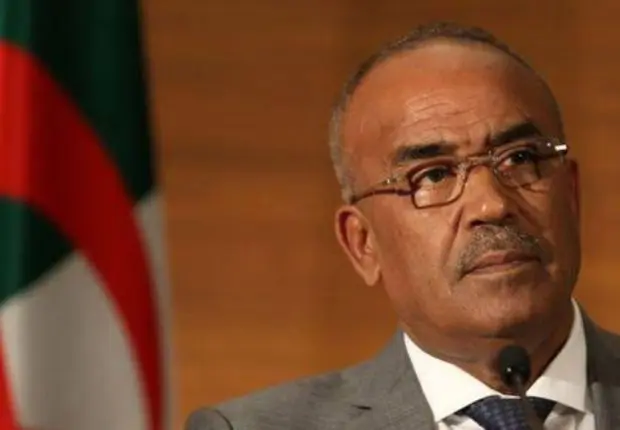 L’ancien premier ministre Bedoui placé sous mandat de dépôt