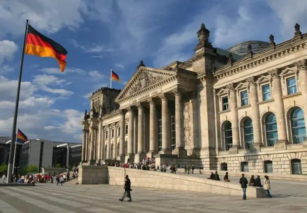 Bourse Bundestag Allemagne : la date limite des inscriptions prolongée