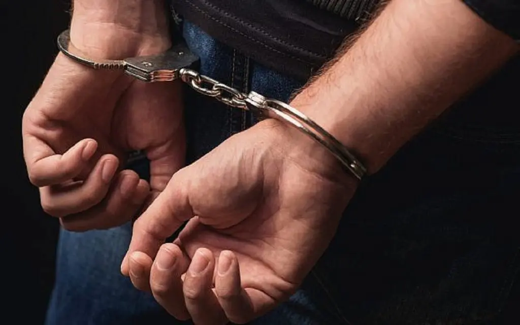 France : une Américaine agressée sexuellement par un Algérien