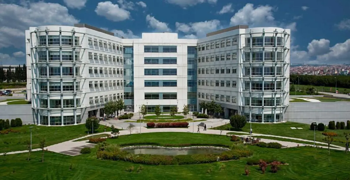 Quelles conditions pour les patients étrangers au Centre Anadolu ?