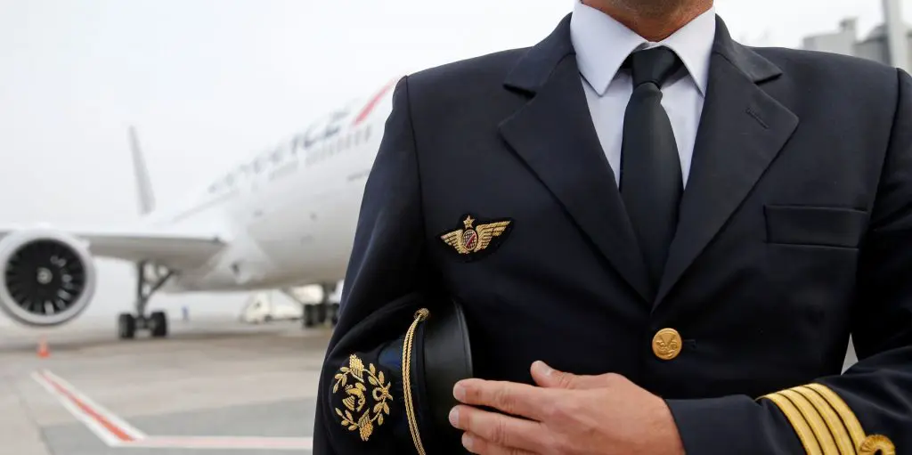Bagarre en plein vol d’Air France : deux pilotes suspendus