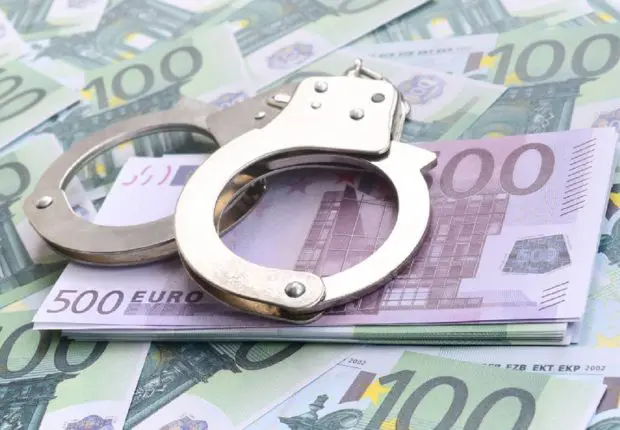 Blanchiment d’argent : la police fait tomber un important réseau