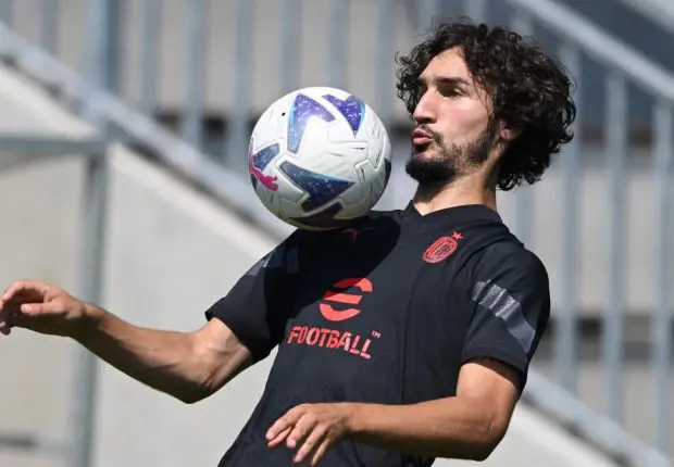 Entre l&rsquo;Algérie et la France, le jeune Adli a-t-il fait son choix ?