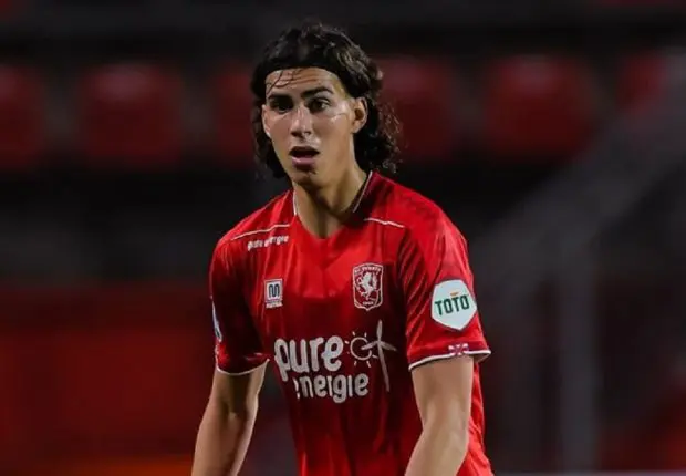 Championnat néerlandais : un bras de fer entre Zerrouki et Twente ?