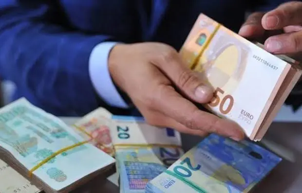 Taux de change banque et marché noir : l’euro décroît ce 26 septembre