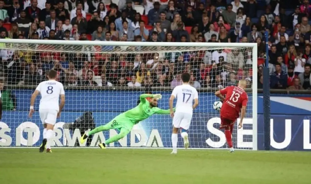 Ligue1: Brest tombe face à Paris, Slimani loupe l&rsquo;occasion du match nul
