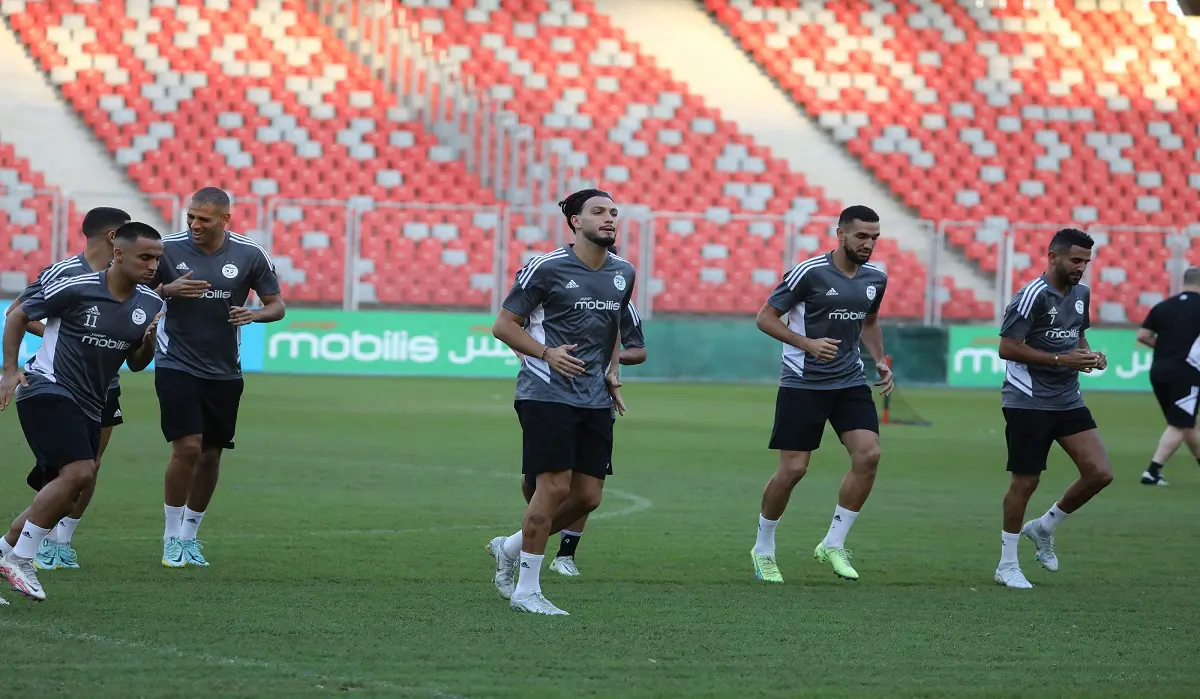 Amical Algérie – Guinée : les Fennces se livrent avant le match