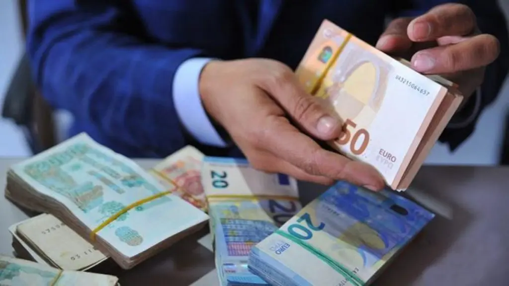 Taux de change banque et marché noir : l’euro baisse ce 27 septembre