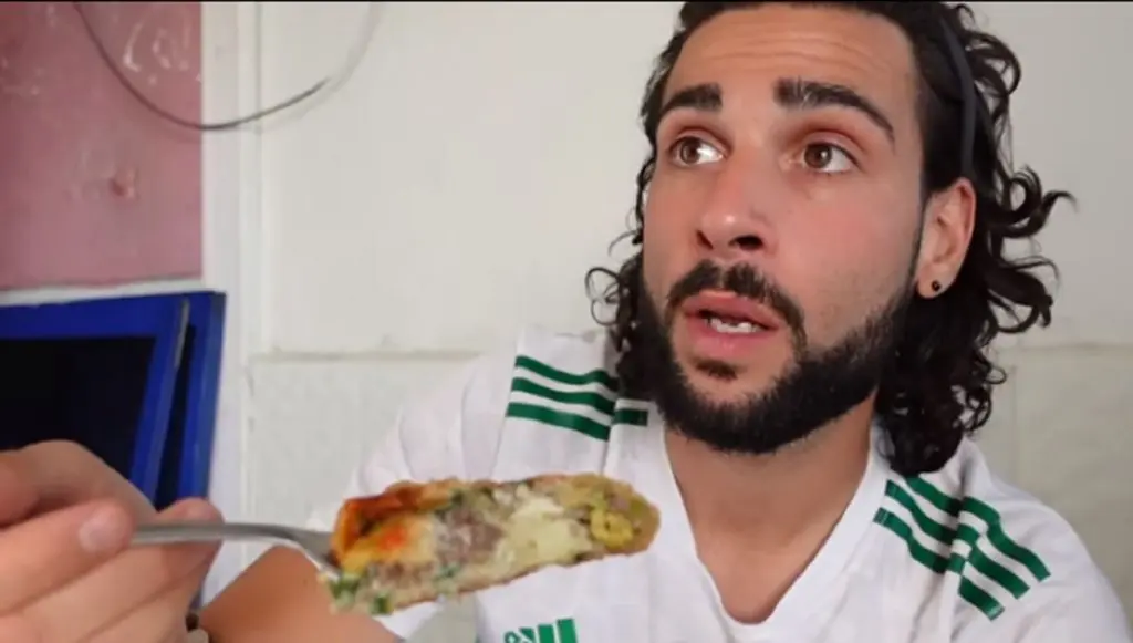 Voyager en Algérie : Ben N&rsquo;co surpris par le prix de la Street Food