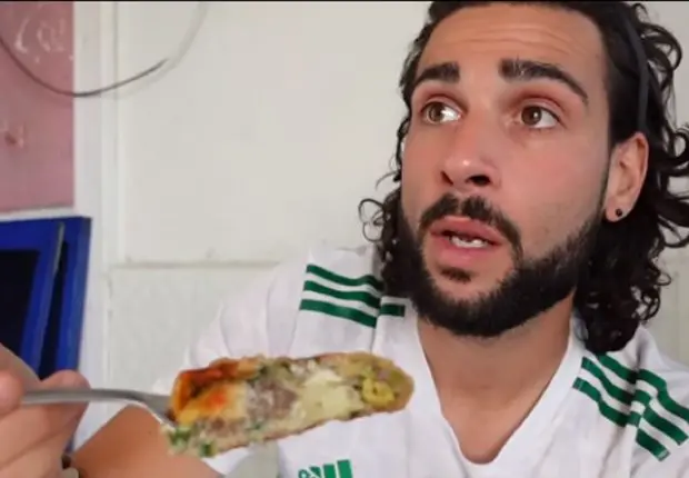 Voyager en Algérie : Ben N&rsquo;co surpris par le prix de la Street Food