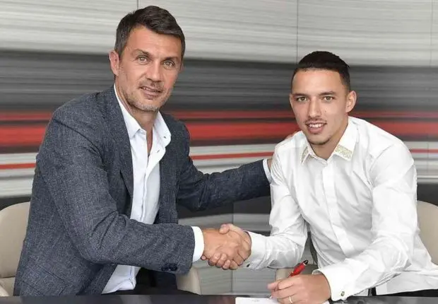 AC Milan : Maldini fait planer le suspense sur l’avenir de Bennacer