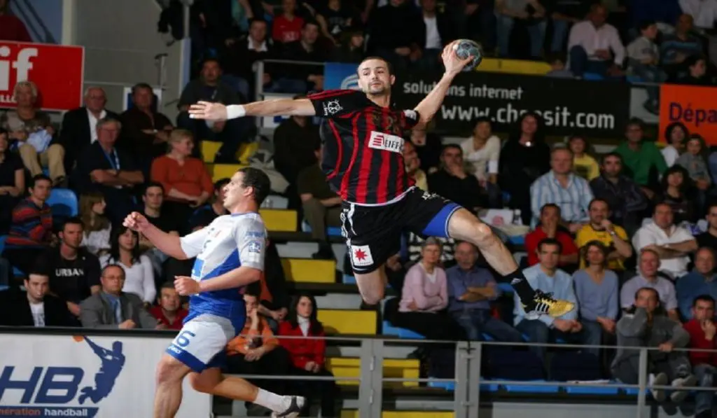 Handball : décès de l’ancien international algérien, Ahmed Hadj Ali