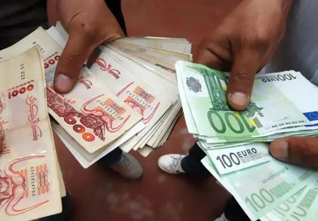 Taux de change du dinar en banque et au marché noir ce 20 septembre