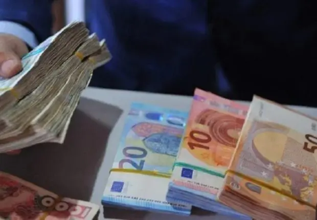 Taux de change du dinar en banque et au marché noir ce 2 septembre