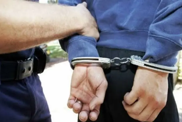 Tipaza : un individu se faisant passer pour un chef de daïra arrêté