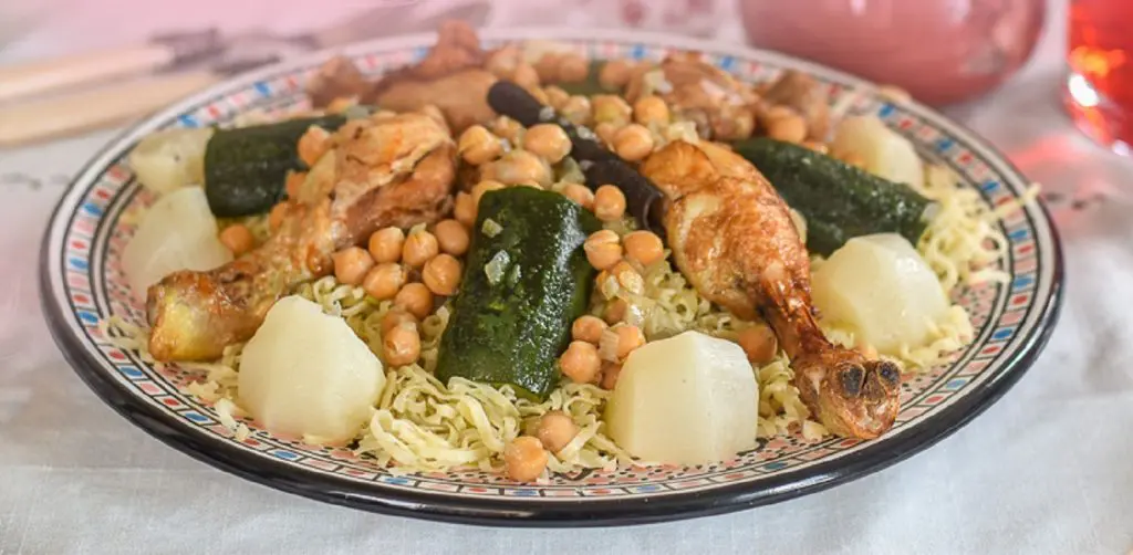 La Rechta algérienne dans le top 10 mondial des plats de nouilles
