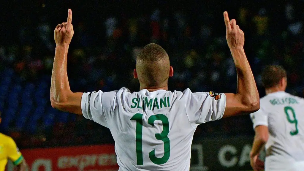 Slimani, performant et populaire malgré une célébration « maladroite »