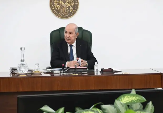 Tebboune octroie la nationalité algérienne à 17 étrangers