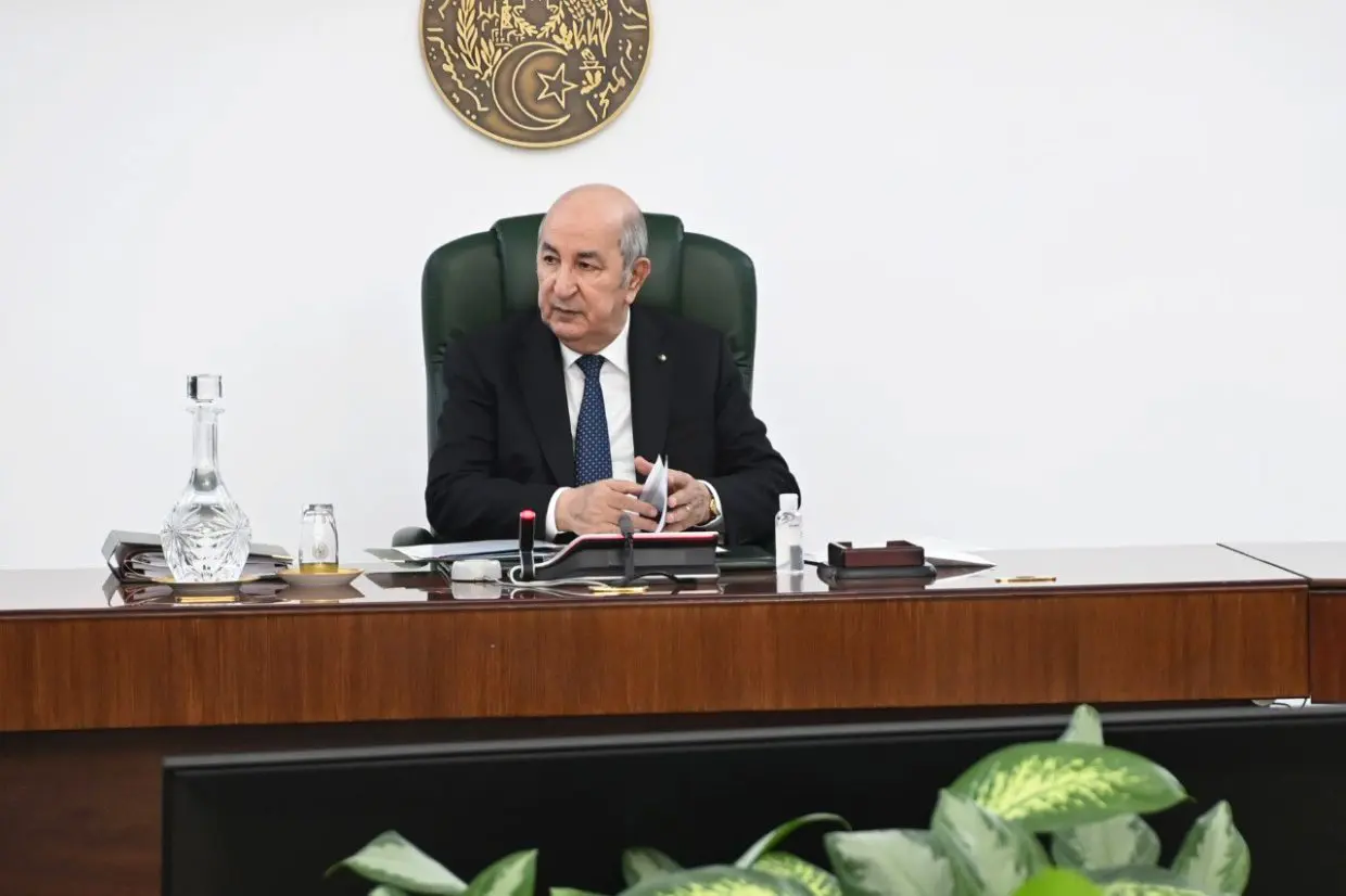 Tebboune octroie la nationalité algérienne à 17 étrangers