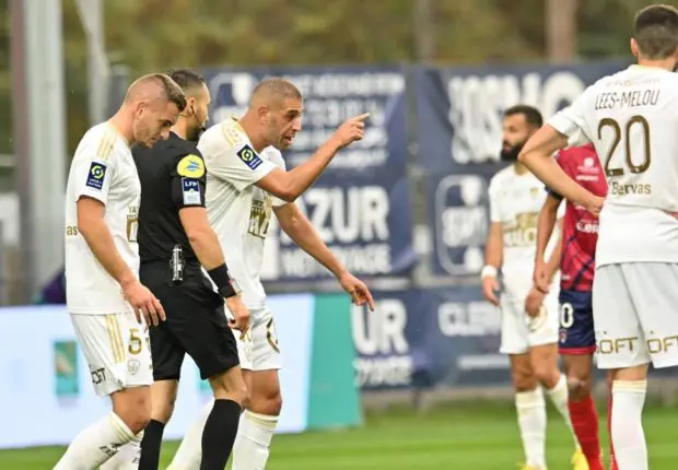 Affaire Slimani : 1ère décision de la commission de discipline