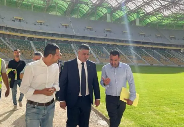 Nouveaux stades en Algérie : la bonne nouvelle du ministre Belaribi