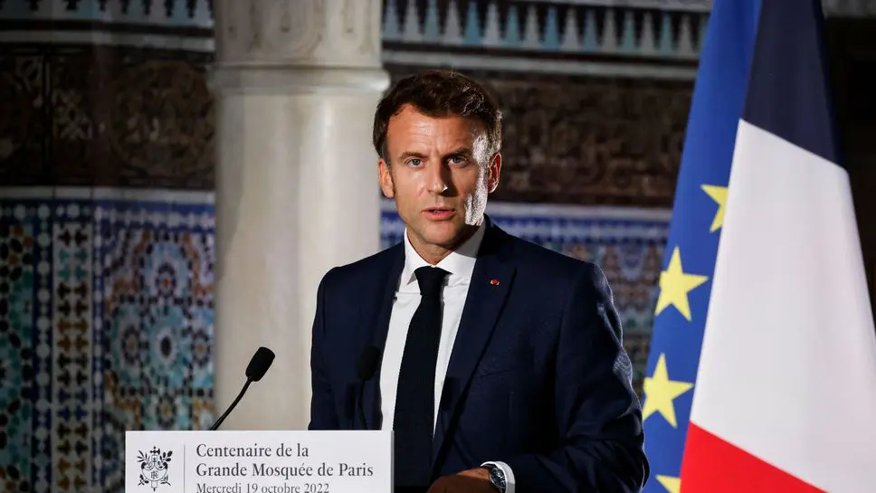 France : « On peut être Français et musulman » (Macron)