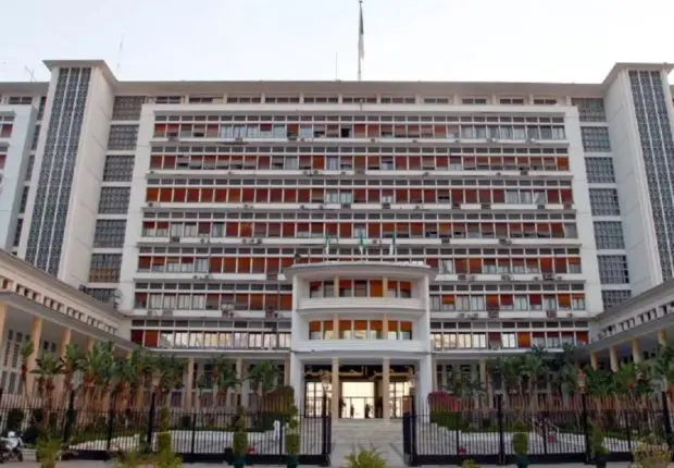 PLF 2023 : les riches dans le viseur des « impôts »