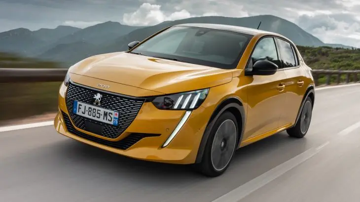 Peugeot 208 2022