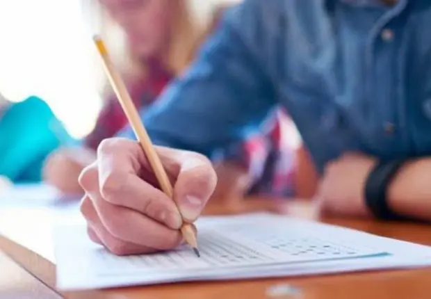 BEM et BAC 2023 en Algérie : le ministère fixe les dates d’inscription