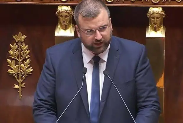France : l’élu du RN sanctionné pour ses propos racistes à l’Assemblée